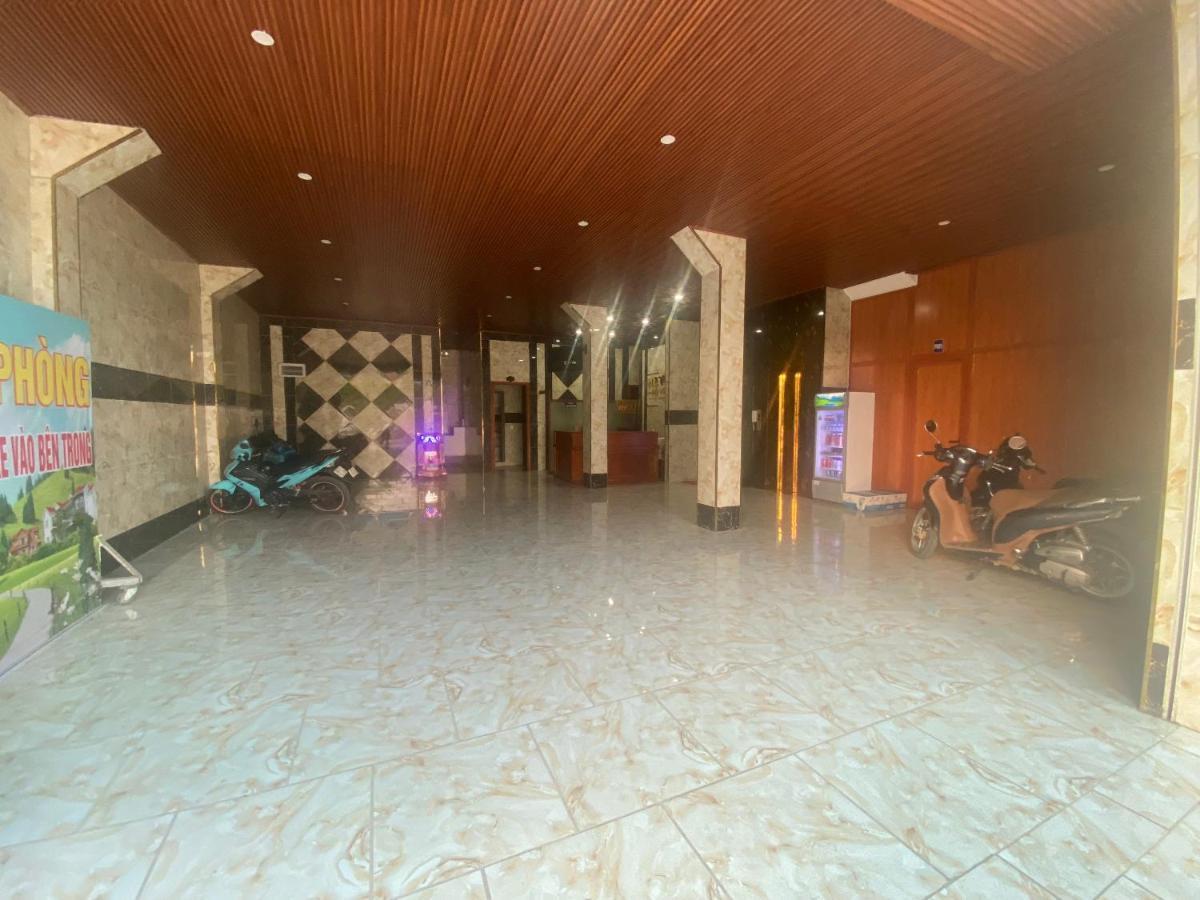 Khach San Hoi Nghia Binh Duong Hotell Tan Uyen Exteriör bild