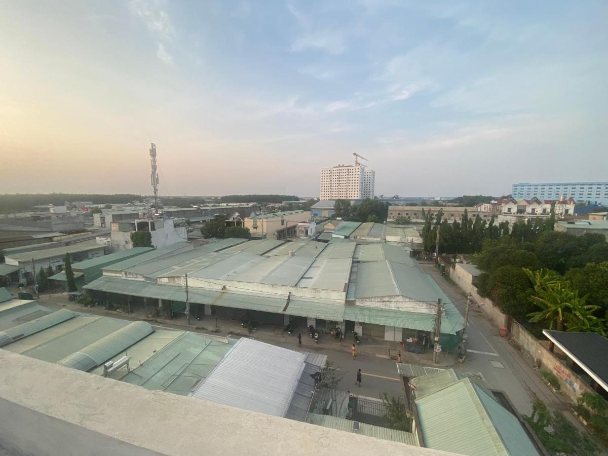 Khach San Hoi Nghia Binh Duong Hotell Tan Uyen Exteriör bild